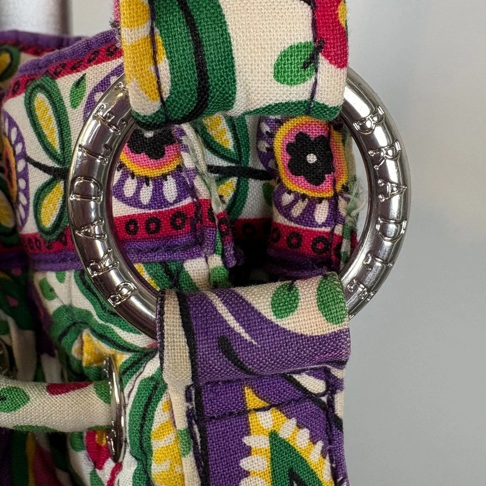 Vera Bradley Quilted Floral Bucket Crossbody Bag Multicolor‎ Adjustable Strap
